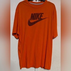 Nike Dri-Fit Training Top T-Shirt Orange Size XL New MSRP $25